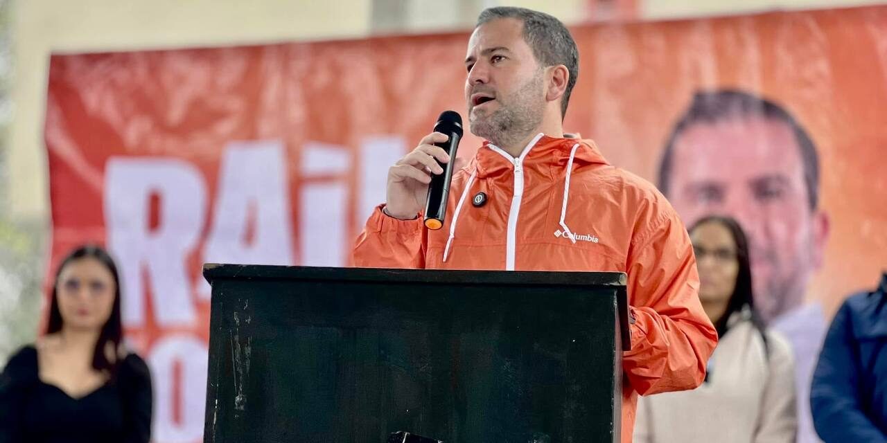 Arranca Raúl Lozano el programa Renovando tu Escuela