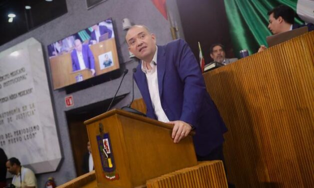 Aprueba Congreso asistencia social para adultos mayores con menores bajo custodia