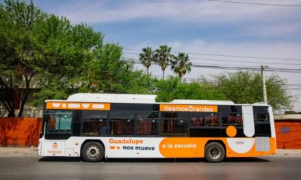 Amplia Guadalupe transporte gratuito a estudiantes