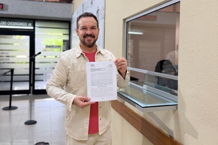BUSCA MARIO SALINAS PONER FIN A JORNADAS EXCESIVAS PARA ANIMALES DE CARGA