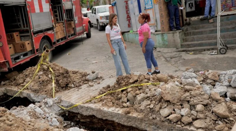 SI ABREN UNA CALLE, QUE LA DEJEN BIEN.- LORENA DE LA GARZA EXIGE A AGUA Y DRENAJE